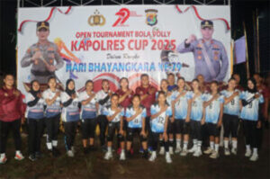 Kapolres Lampung Timur Buka Open Turnamen Voli Kapolres Cup Di Desa Mulyo Sari