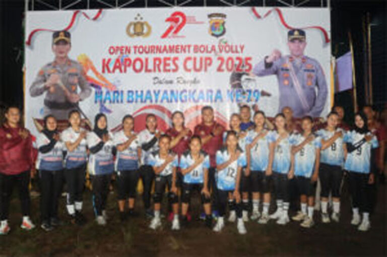 Kapolres Lampung Timur Buka Open Turnamen Voli Kapolres Cup Di Desa Mulyo Sari