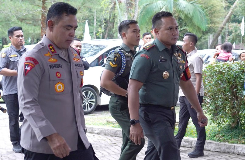 Pangdam I/BB Mayjen TNI Rio Firdianto Bersama Kapoldasu Hadiri Mupel GBKP Di Sibolangit